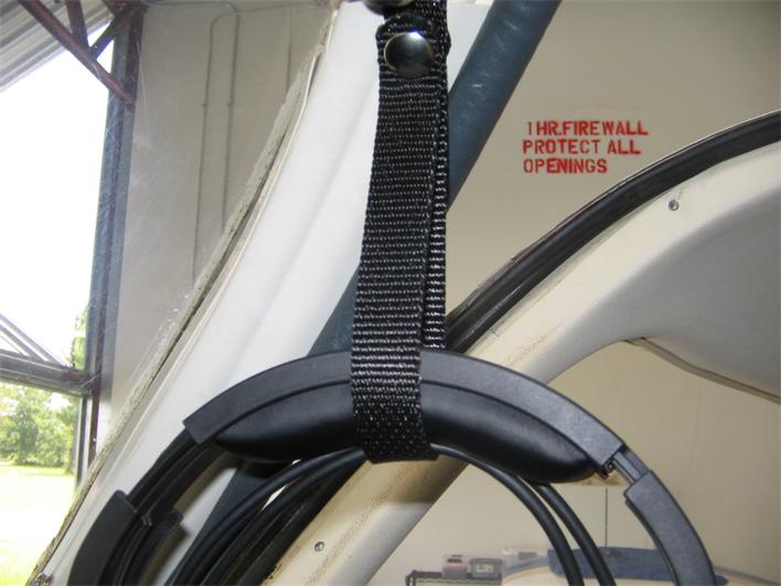 Universal Aviation Headset Hanger