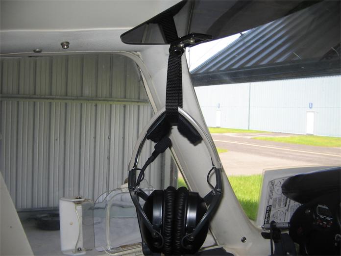 Universal Aviation Headset Hanger